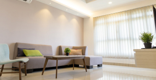Faire poser du crépi intérieur : explications, tarifs et devis