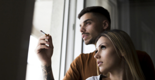 Assurance emprunteur en étant fumeur : quelle solution ?