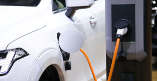Peut-on installer 2 bornes de recharge dans une maison ? Quelles précautions ?